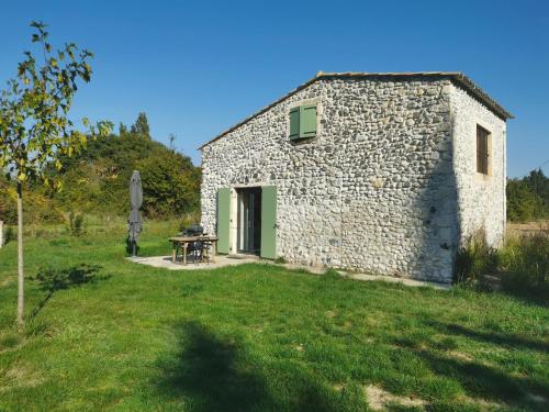 Country cottage gîte à louer Meysse