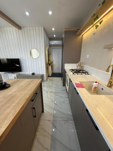 Konyha, Stylish Loft Apartment with Private Terrace in Erdemli