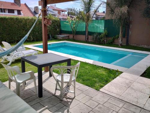 Casa con piscina barrio constitución a 400 metros del mar