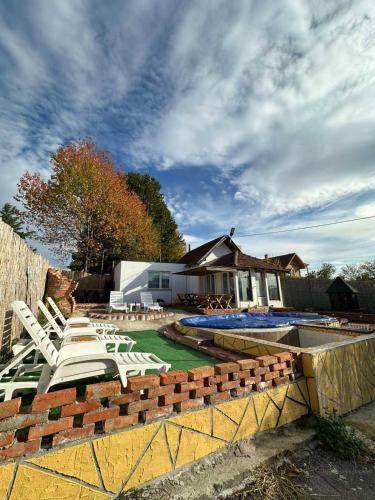 Brick House in Dragoslava Srejovica