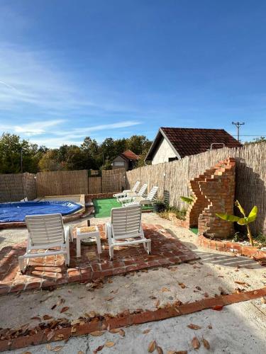 Brick House in Dragoslava Srejovica