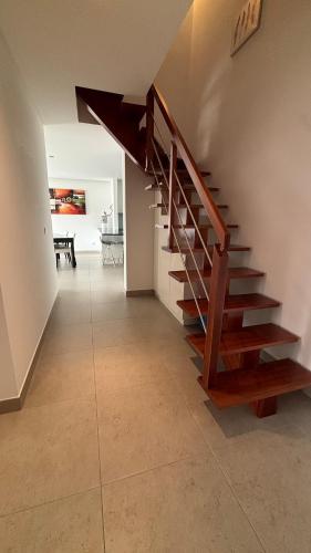 Entrada, Grand appartement de standing au cœur de la ville in Pombal