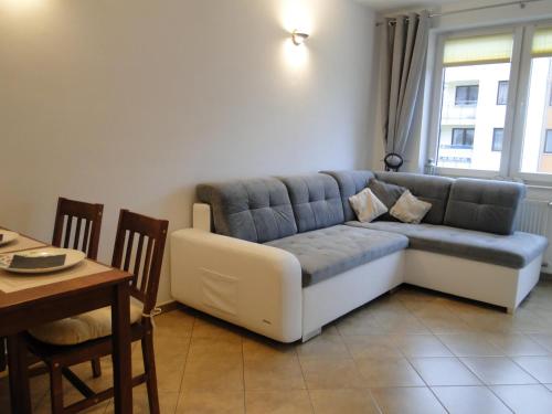 Apartment image 8