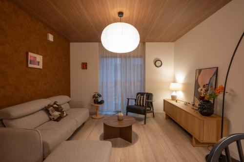 other base天下茶屋