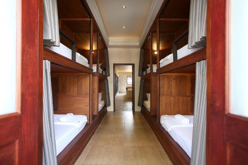 霍格華茲旅舍及旅遊 (Hogwortz Hostel & Tour) in 喀比鎮