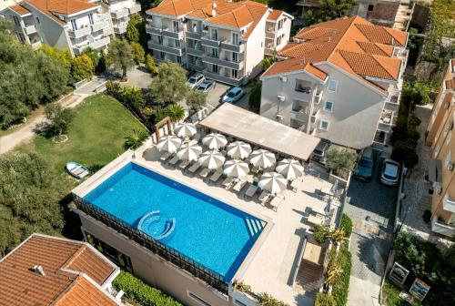 Sun Village Aparthotel