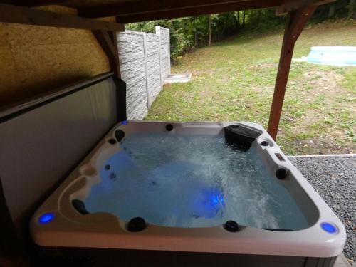 Spa, Parádní chalupa (Paradni chalupa) in Vičova Nad Jizeru