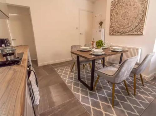 City Centre 2bd Parking Wifi in 達勒斯