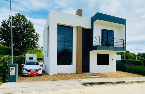 Thomas's house