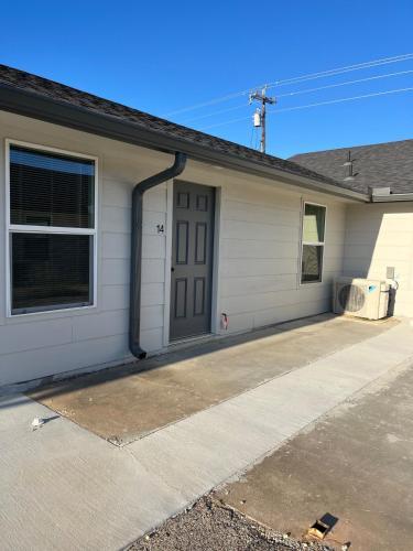 Secluded, Quiet, Cozy, & Modern in Gatesville (TX)