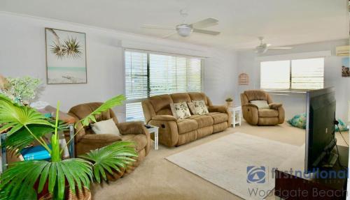 16 Banksia Court in Woodgate