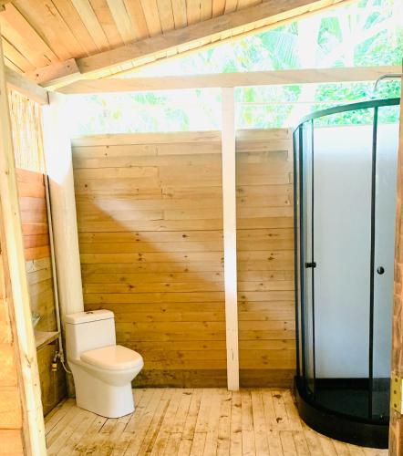 Una Habitación baño privado Casa Mango (Una Habitacion bano privado Casa Mango) in Zapzurro