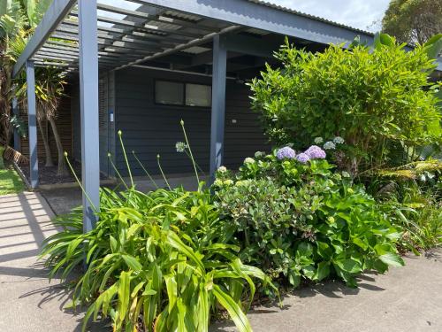 2 bedrooms, 4 beds