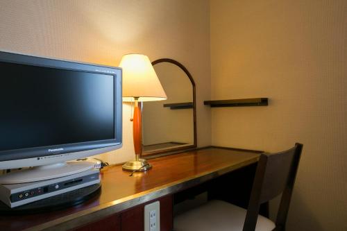 Ichinomiya City Hotel Located in Ichinomiya, Ichinomiya City Hotel is a perfect starting point from which to explore Aichi. The property has everything you need for a comfortable stay. Service-minded staff will welcome and