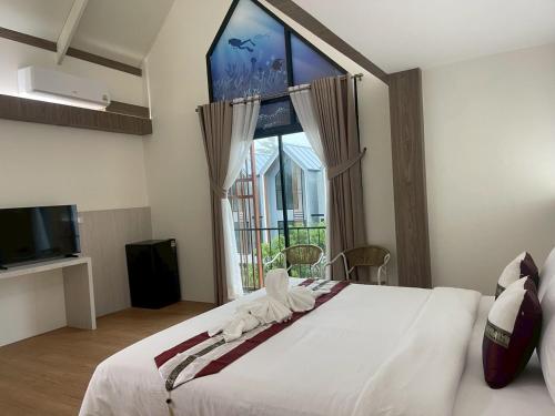 room detail thumbnail 1