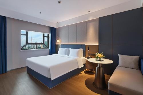 room detail thumbnail 0