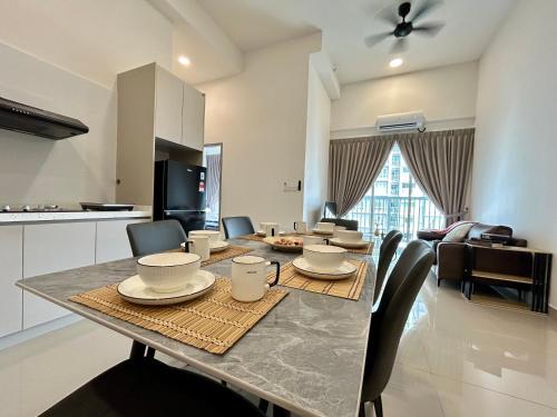 Damansara Center Stay • 3BR 8pax • near One Utama - image 14