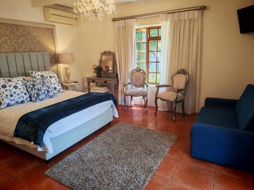 Villa ChoCoLatt Guest House and Porta Taverna Restaurant in พอร์เตอร์วิลล์