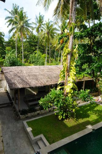 LoTide Surf Camps Lombok in กูตา