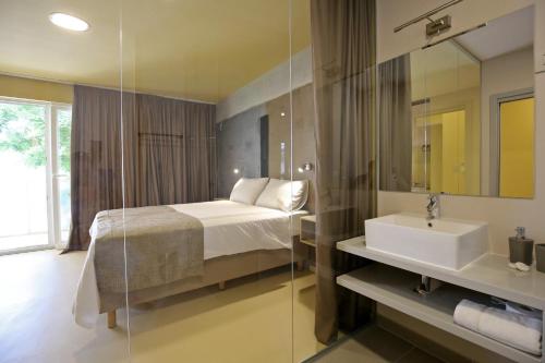 Kai Boutique Studio & Rooms 3