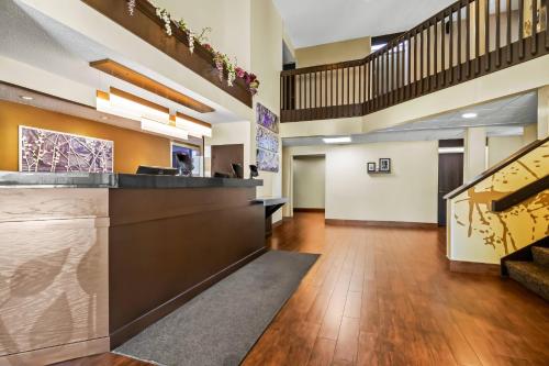 大堂, 北費耶特維爾舒眠酒店 (Sleep Inn Fayetteville North) in 阿茲薩 (AR)