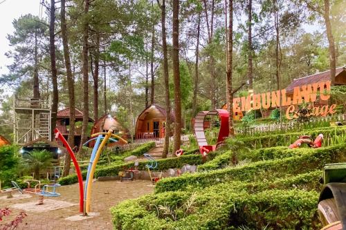 Tampilan eksterior, Embun Lawu Cottage Tawangmangu in Tawangmangu