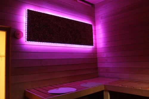 Szauna, Metsamajake Hubert sauna ja mullivanniga looduse keskel in Kolga