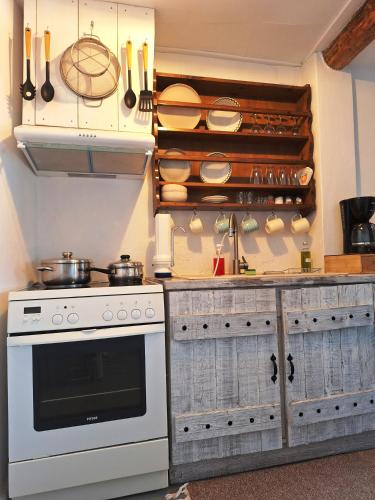 balconi 1911 - Traditional house in Ydroussa, Samos in Agios Nikolaos