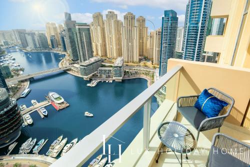 LUX The JW Marina Studio, Dubaj