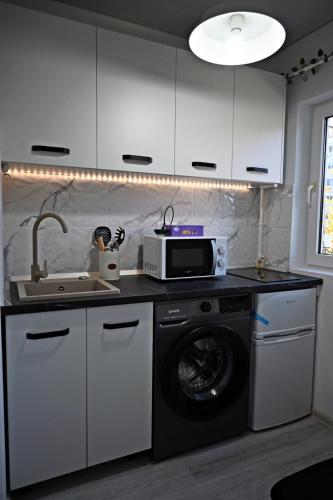 ห้องครัว, Eve's Central in บราอิลา