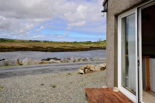 Cottage 216 - Roundstone - image 8