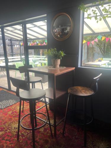 Nourish Reefton & Wilsons Hotel in Reeftona