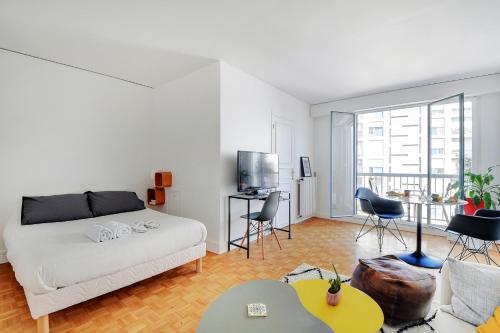Nice studio 2P Champs de Mars - La Motte Picquet - image 3