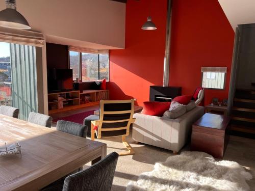 Perisher stand alone chalet - available all year in Perisher Valley