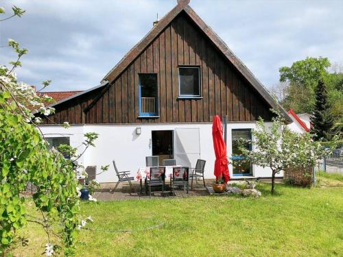 Kamminke - Reetdachhaus in Kamminke