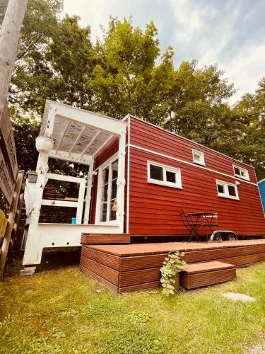 Tiny House Ruhr im PIER9 Tiny House Hotel in Hamm, Deutschland
