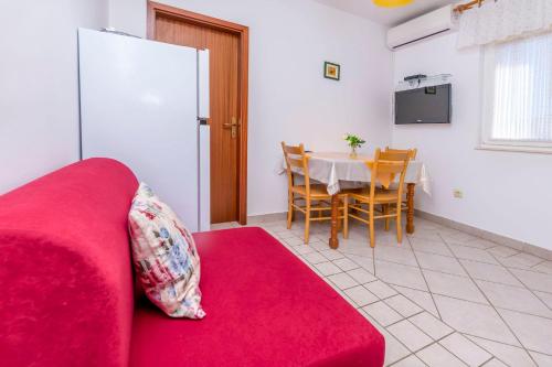 Apartments Toni - image 10