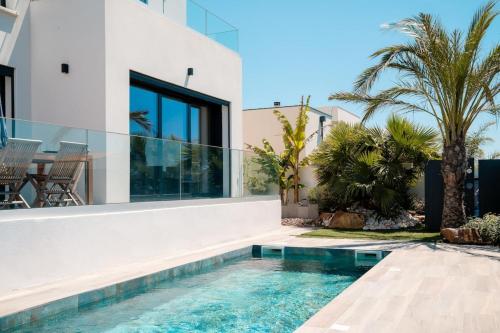 Villa Monégasque élégance & escapade exclusive en bord de mer - Location, gîte - Sérignan