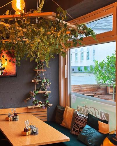 Étterem, Pension & Monteurzimmer - Free Parking & 24h Check-in Bielefeld in Brackwede