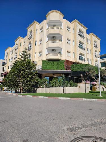 Vue extérieure, Mondo Suites & Apparts Lac II in Les Berges Du Lac II