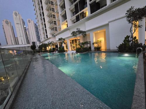 Quill Residences Suites KLCC FR
