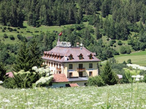 Hotel Schweizerhof Sta Maria