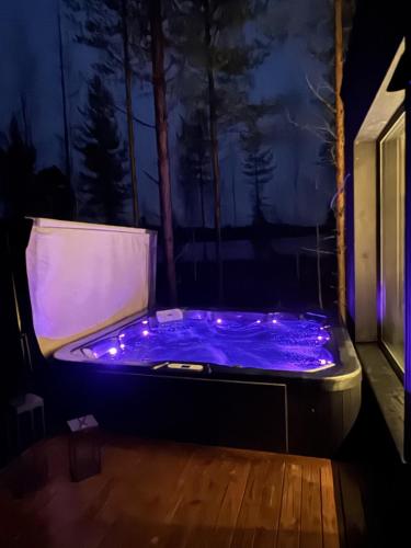 Szabadtéri fürdő, Tyven Resort in Lampsijarvi