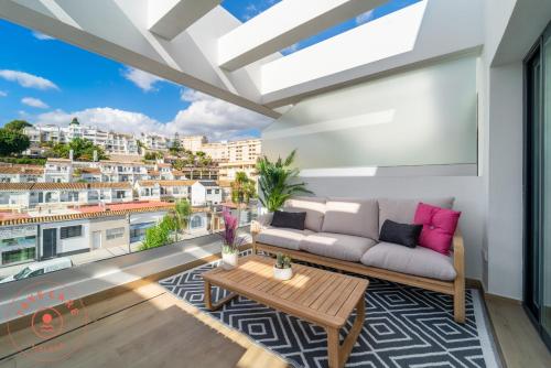 Golden Stay - Take Care Malaga - image 3