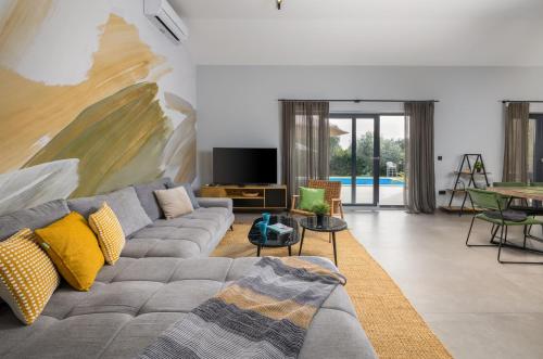 Villa Tonina by Villsy in Filipana