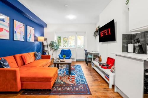 Ground Floor 2-Bed Apartment In Hackney, Londyn