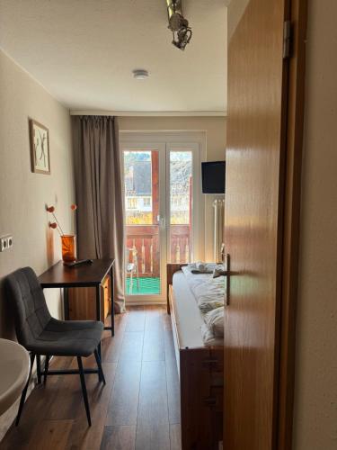 1 twin bed