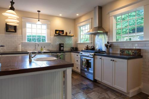 Cascade Chic-Rvr Vw-AC-3BR/2B - image 10