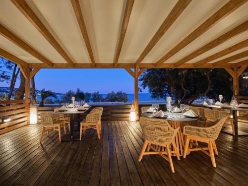 Restaurant, Sitia Beach City Resort & Spa in Sitia