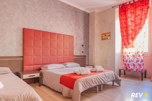 New Inn, Roma